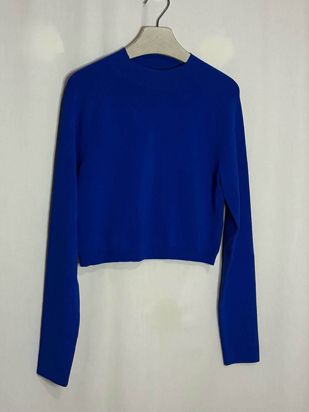 COS Cropped Knitted Mock-Neck Top - Picture 4 of 7